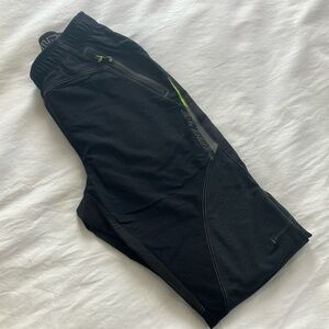 Montura Black and Green hiking pants XS